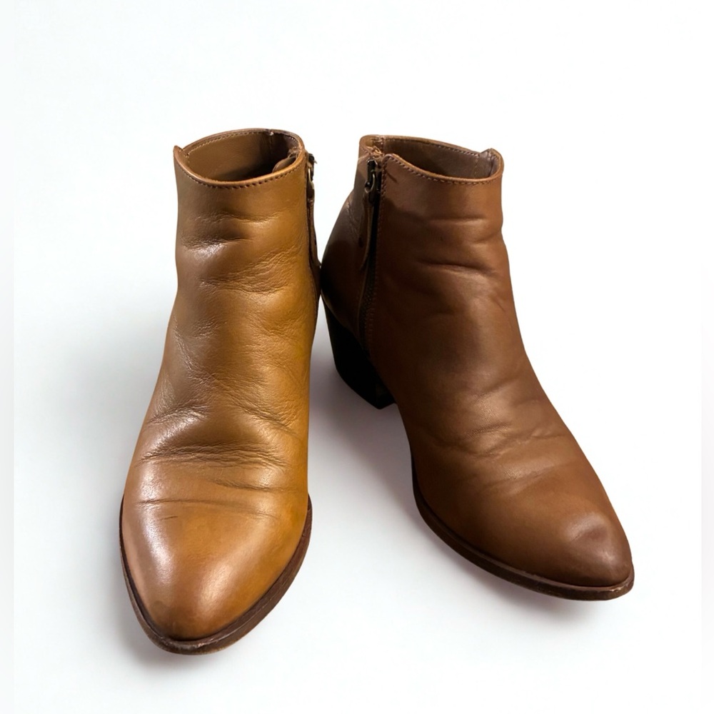 Thursday Boot Co. Downtown Leather Ankle Boots Cognac – Women’s
